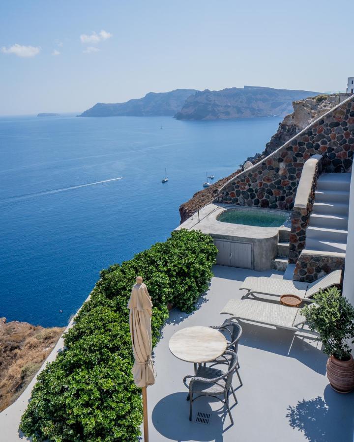 Отель Pezoules Of Oia Экстерьер фото