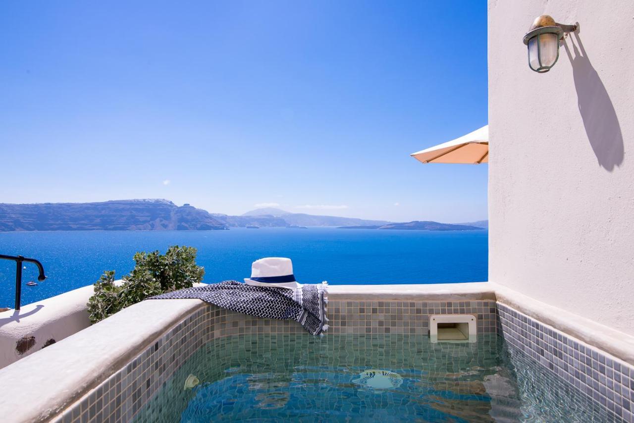 Отель Pezoules Of Oia Экстерьер фото