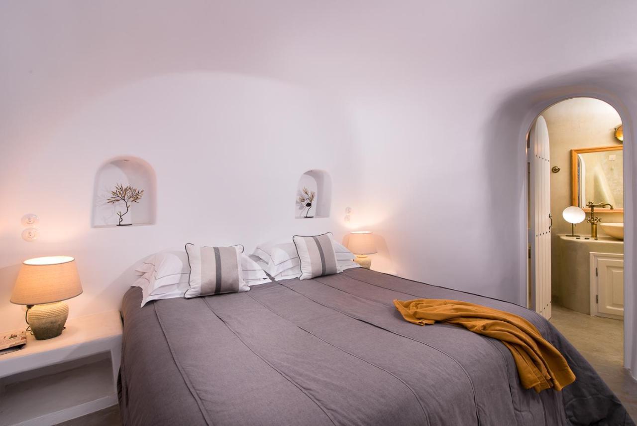 Отель Pezoules Of Oia Экстерьер фото